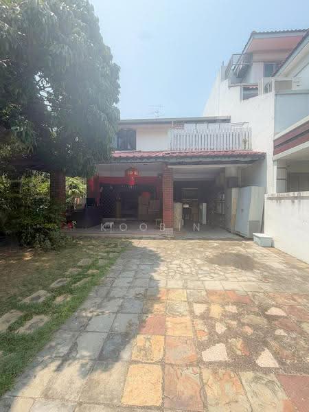 Simpang Bedok, Simpang Bedok, Bedok / Upper East Coast, 5 Bedrooms, 3,172 sqft, Semi-Detached House For Sale, by Koobin Tan, 500258341 - Exterior - PropertyGuru.com.sg