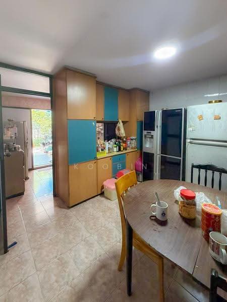 Simpang Bedok, Simpang Bedok, Bedok / Upper East Coast, 5 Bedrooms, 3,172 sqft, Semi-Detached House For Sale, by Koobin Tan, 500258341 - Kitchen - PropertyGuru.com.sg