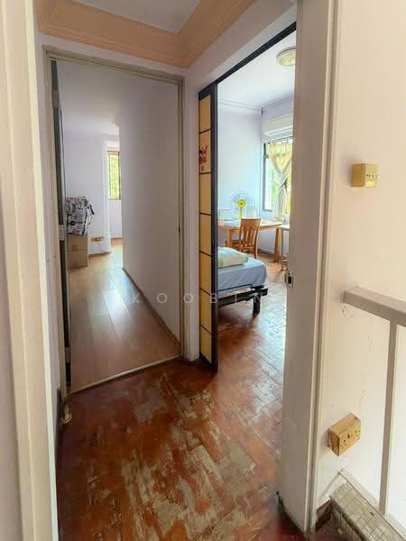 Simpang Bedok, Simpang Bedok, Bedok / Upper East Coast, 5 Bedrooms, 3,172 sqft, Semi-Detached House For Sale, by Koobin Tan, 500258341 - Corridor - PropertyGuru.com.sg