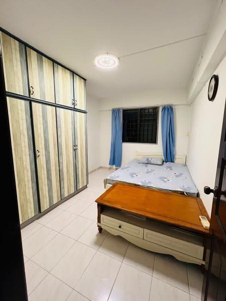 542 Bedok North Street 3, 542 Bedok North Street 3, Bedok / Upper East Coast, 2 Bedrooms, 722 sqft, HDB Flat For Sale, by Ryan Tan Zheng Jie, 500258349 - Bedroom - PropertyGuru.com.sg