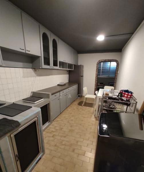 336 Ubi Avenue 1, 336 Ubi Avenue 1, Eunos / Geylang / Paya Lebar, 3 Bedrooms, 893 sqft, HDB Flat For Sale, by Zac Lim, 500258353 - Kitchen - PropertyGuru.com.sg