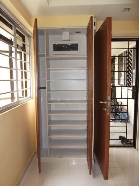 126 Bishan Street 12, 126 Bishan Street 12, Ang Mo Kio / Bishan / Thomson, 3 Bedrooms, 1,302 sqft, HDB Flat For Rent, by Frances Boon, 500258362 - Entrance - PropertyGuru.com.sg