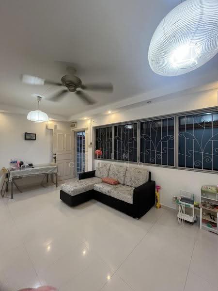 615 Bukit Panjang Ring Road, 615 Bukit Panjang Ring Road, Dairy Farm / Bukit Panjang / Choa Chu Kang, 3 Bedrooms, 969 sqft, HDB Flat For Sale, by Shen Chuang 秀琴, 500258365 - Living Room - PropertyGuru.com.sg