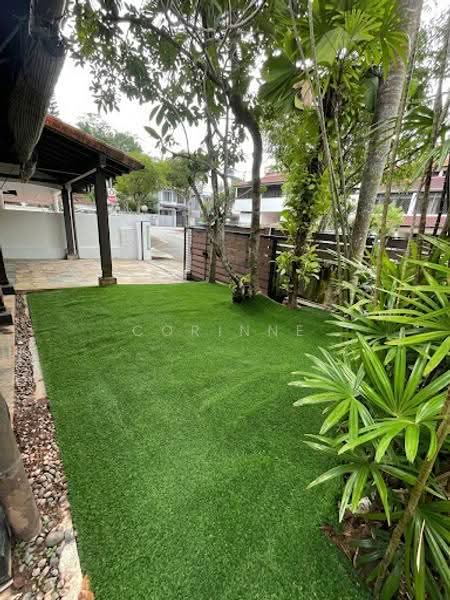 Clementi Green, Clementi Crescent, Clementi Park / Upper Bukit Timah, 5 Bedrooms, 6,500 sqft, Semi-Detached House For Rent, by Corinne Tham, 500258374 - Front Garden - PropertyGuru.com.sg