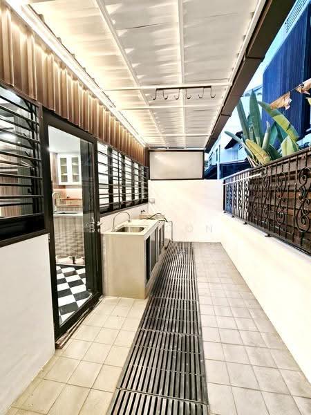 Seaside Park, East Coast / Marine Parade, 3 Bedrooms, 2,000 sqft, Terraced House For Rent, by Brandon Zheng 郑祺宝, 500258378 - Exterior - PropertyGuru.com.sg