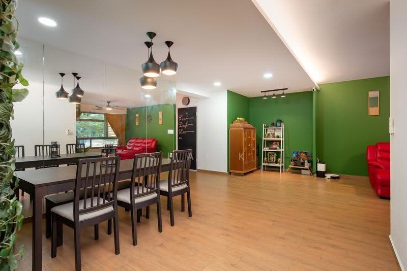 433B Sengkang West Way, 433B Sengkang West Way, Seletar / Yio Chu Kang, 3 Bedrooms, 1,216 sqft, HDB Flat For Sale, by Shafik Yusope, 500258393 - Living Room - PropertyGuru.com.sg