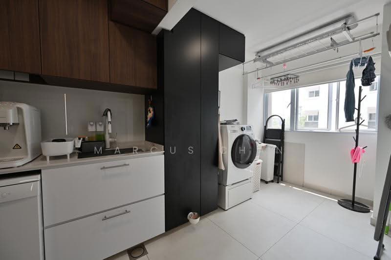 363 Woodlands Avenue 5, 363 Woodlands Avenue 5, Admiralty / Woodlands, 3 Bedrooms, 1,098 sqft, HDB Flat For Sale, by Marcus Chan, 500258396 - Kitchen - PropertyGuru.com.sg