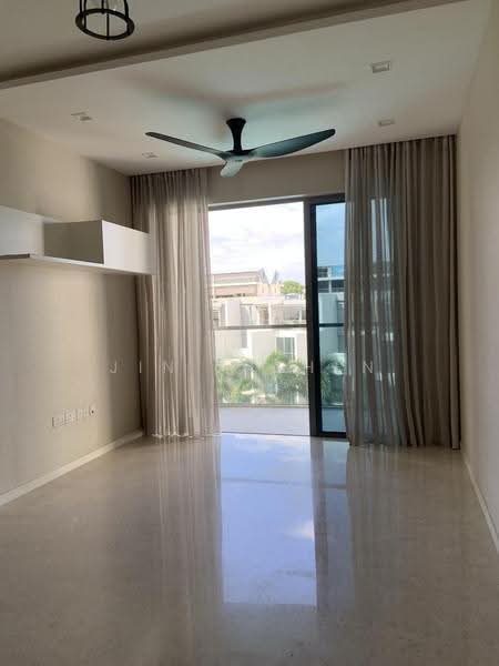 Skies Miltonia, 33 Miltonia Close, Sembawang / Yishun, 4 Bedrooms, 1,313 sqft, Condominium For Sale, by Jin Aizhen, 500258402 - Interior - PropertyGuru.com.sg