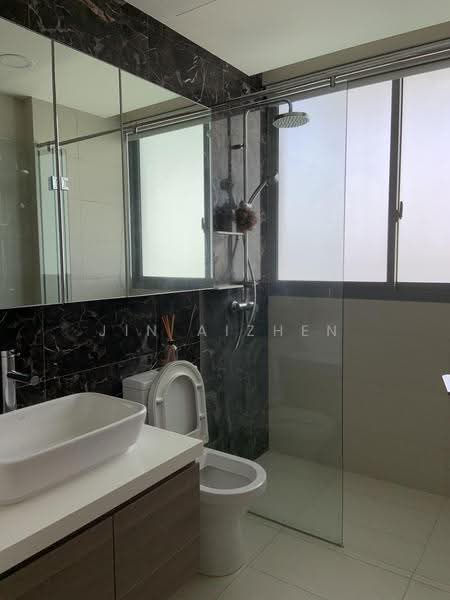 Skies Miltonia, 33 Miltonia Close, Sembawang / Yishun, 4 Bedrooms, 1,313 sqft, Condominium For Sale, by Jin Aizhen, 500258402 - Bathroom - PropertyGuru.com.sg