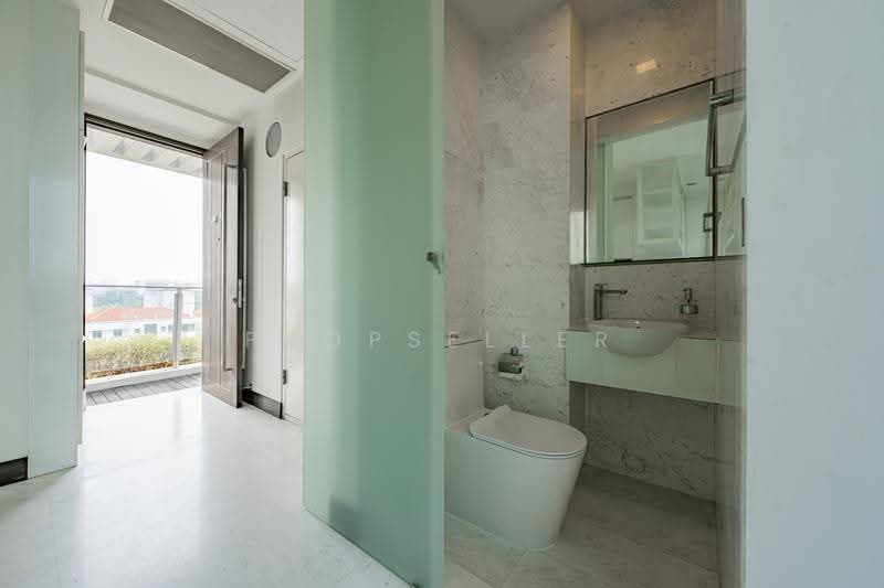 Jardin, 966 Dunearn Road, Clementi Park / Upper Bukit Timah, 1 Bedroom, 990 sqft, Condominium For Sale, by ADNIX LIU, 500258407 - Bathroom - PropertyGuru.com.sg