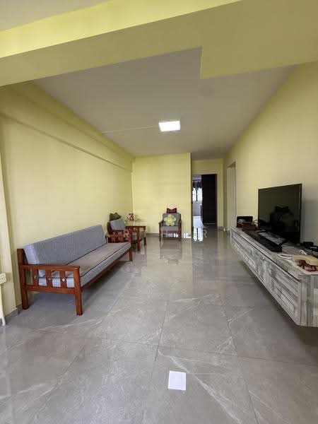 576 Ang Mo Kio Avenue 10, 576 Ang Mo Kio Avenue 10, Ang Mo Kio / Bishan / Thomson, 2 Bedrooms, 872 sqft, HDB Flat For Sale, by Arthur Franco, 500258419 - Living Room - PropertyGuru.com.sg