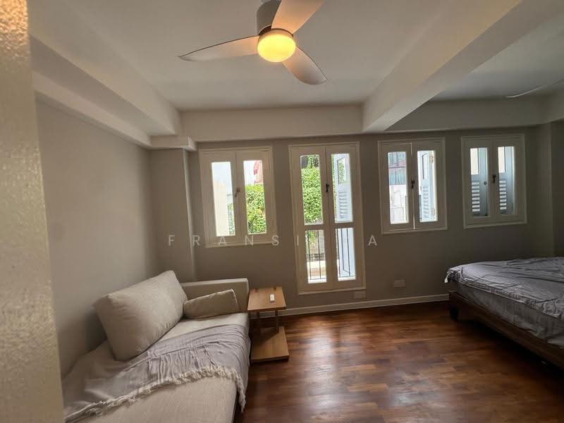 Pegu Apartment, Pegu Road, Balestier / Toa Payoh, 2 Bedrooms, 538 sqft, Terraced House For Rent, by Fransiska Tan, 500258420 - Living Room - PropertyGuru.com.sg
