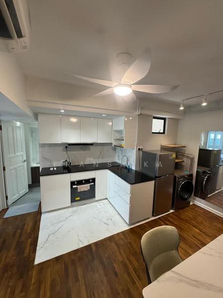 Pegu Apartment, Pegu Road, Balestier / Toa Payoh, 2 Bedrooms, 538 sqft, Terraced House For Rent, by Fransiska Tan, 500258420 - Kitchen - PropertyGuru.com.sg