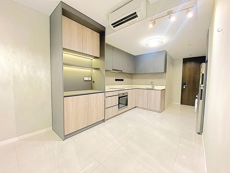 Riverfront Residences, 41 Hougang Avenue 7, Hougang / Punggol / Sengkang, 2 Bedrooms, 721 sqft, Condominium For Sale, by Eugene Chen, 500258425 - PropertyGuru.com.sg