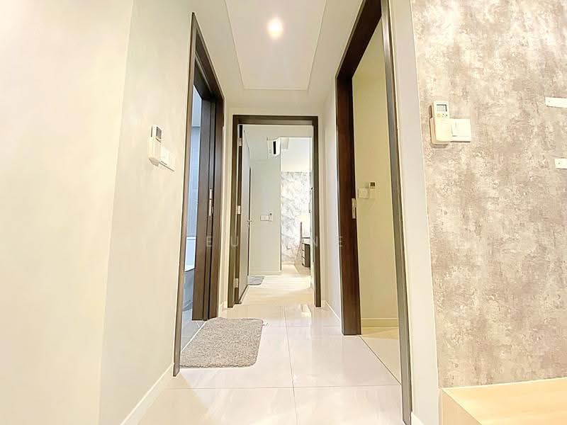 Riverfront Residences, 41 Hougang Avenue 7, Hougang / Punggol / Sengkang, 2 Bedrooms, 721 sqft, Condominium For Sale, by Eugene Chen, 500258425 - Corridor - PropertyGuru.com.sg