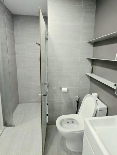 Sky Vue, 3 Bishan Street 15, Ang Mo Kio / Bishan / Thomson, 1 Bedroom, 495 sqft, Condominium For Sale, by Tan Puay Hwee Katrina, 500258443 - Bathroom - PropertyGuru.com.sg