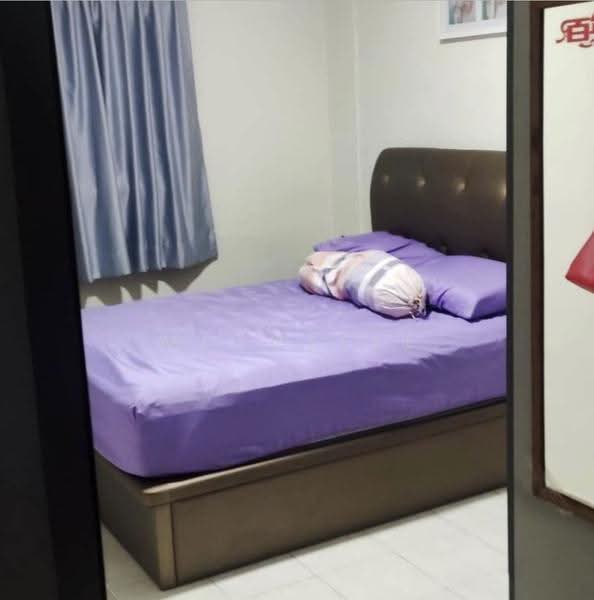 414 Ang Mo Kio Avenue 10, 414 Ang Mo Kio Avenue 10, Ang Mo Kio / Bishan / Thomson, 3 Bedrooms, 1,076 sqft, HDB Flat For Rent, by Michelle Lee, 500258451 - Bedroom - PropertyGuru.com.sg