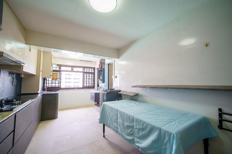 23 Telok Blangah Crescent, 23 Telok Blangah Crescent, Harbourfront / Telok Blangah, 3 Bedrooms, 882 sqft, HDB Flat For Sale, by KENNETH CHUA, 500258463 - Kitchen - PropertyGuru.com.sg