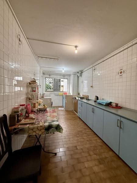 134 Bedok Reservoir Road, 134 Bedok Reservoir Road, Bedok / Upper East Coast, 3 Bedrooms, 904 sqft, HDB Flat For Sale, by Shawn Tan, 500258465 - Kitchen - PropertyGuru.com.sg
