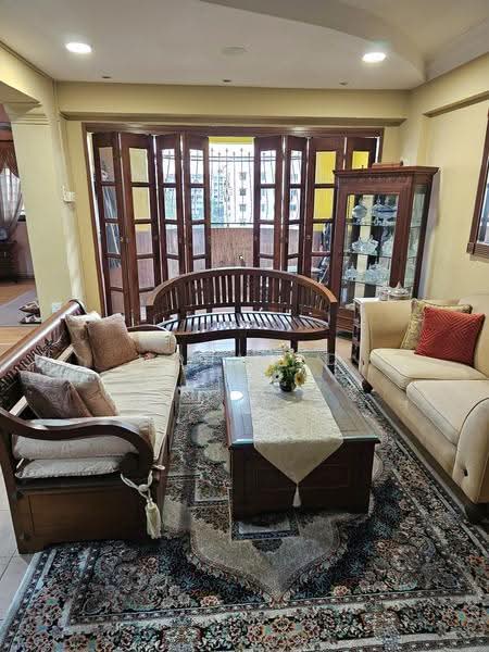 679 Choa Chu Kang Crescent, 679 Choa Chu Kang Crescent, Dairy Farm / Bukit Panjang / Choa Chu Kang, 3 Bedrooms, 1,323 sqft, HDB Flat For Sale, by Mohamed Shahril, 500258480 - Living Room - PropertyGuru.com.sg