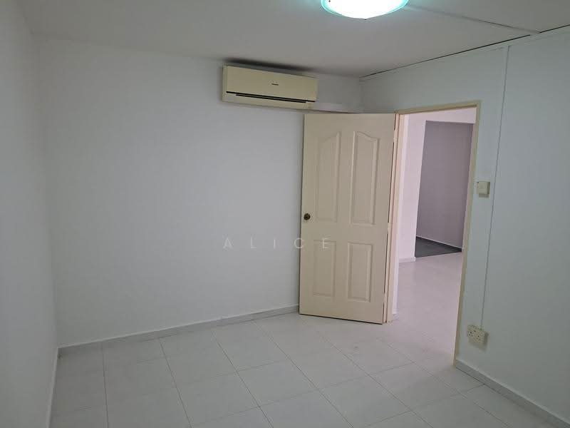 91 Lorong 3 Toa Payoh, 91 Lorong 3 Toa Payoh, Balestier / Toa Payoh, 2 Bedrooms, 732 sqft, HDB Flat For Sale, by Alice Yap, 500258496 - Interior - PropertyGuru.com.sg