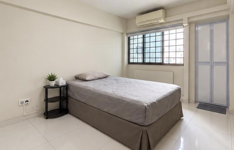 516 Jurong West Street 52, 516 Jurong West Street 52, Boon Lay / Jurong / Tuas, 2 Bedrooms, 797 sqft, HDB Flat For Sale, by James Lee, 500258512 - Bedroom - PropertyGuru.com.sg