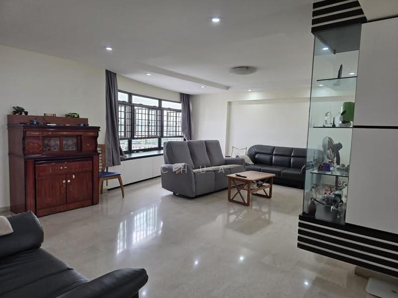 698B Hougang Street 61, 698B Hougang Street 61, Hougang / Punggol / Sengkang, 3 Bedrooms, 1,291 sqft, HDB Flat For Rent, by Chua Kwang Hao, 500258526 - Living Room - PropertyGuru.com.sg