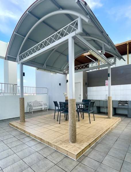 * Good value nice 1 bedroom apt only 10 mins' walk to Novena *, Newton / Novena, 1 Bedroom, 517 sqft, Apartment For Sale, by Beverly M Goh, 500258539 - Exterior - PropertyGuru.com.sg