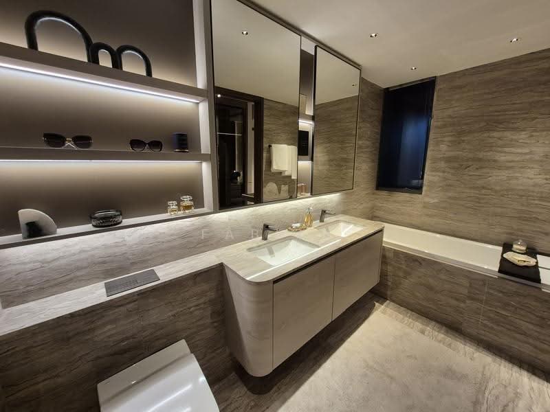 Undervalued Freehold, East Coast / Marine Parade, 5 Bedrooms, 1,905 sqft, Condominium For Sale, by Fabian Tan, 500258557 - Bathroom - PropertyGuru.com.sg