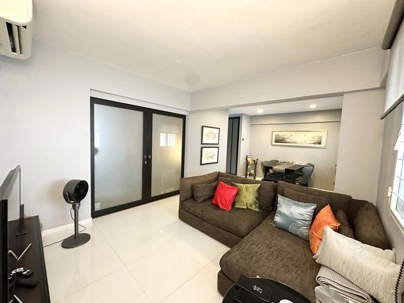 584 Cheng San Court, 584 Ang Mo Kio Avenue 3, Ang Mo Kio / Bishan / Thomson, 2 Bedrooms, 721 sqft, HDB Flat For Sale, by Er Lin, 500258588 - PropertyGuru.com.sg