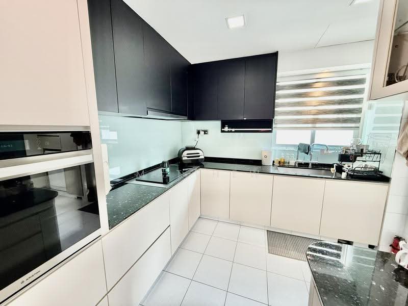 The Esparis, 7 Pasir Ris Drive 4, Pasir Ris / Tampines, 4 Bedrooms, 2,443 sqft, Condominium For Sale, by Matthew Ho, 500258590 - Kitchen - PropertyGuru.com.sg