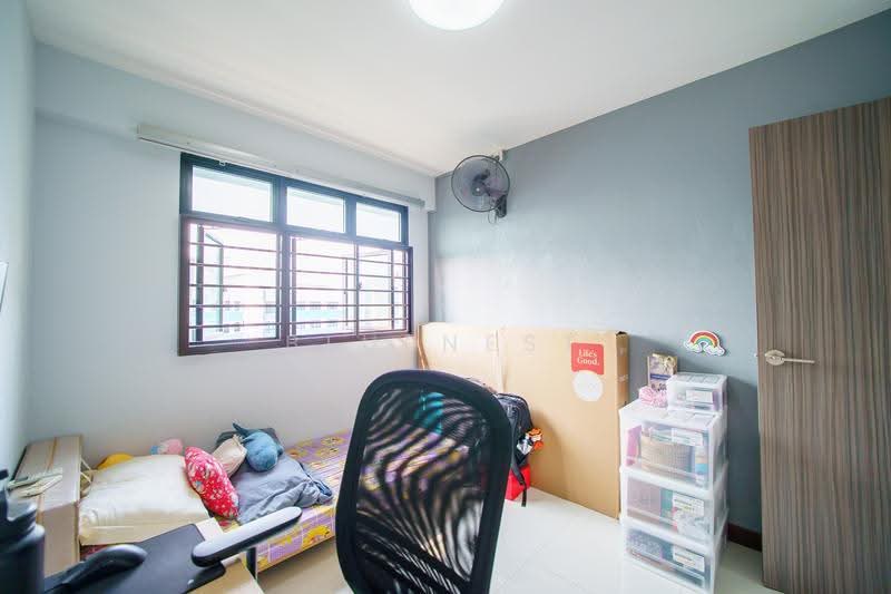 808A Choa Chu Kang Avenue 1, 808A Choa Chu Kang Avenue 1, Dairy Farm / Bukit Panjang / Choa Chu Kang, 3 Bedrooms, 990 sqft, HDB Flat For Sale, by JOREEN LIM, 500258635 - Bedroom - PropertyGuru.com.sg