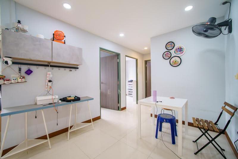808A Choa Chu Kang Avenue 1, 808A Choa Chu Kang Avenue 1, Dairy Farm / Bukit Panjang / Choa Chu Kang, 3 Bedrooms, 990 sqft, HDB Flat For Sale, by JOREEN LIM, 500258635 - Interior - PropertyGuru.com.sg