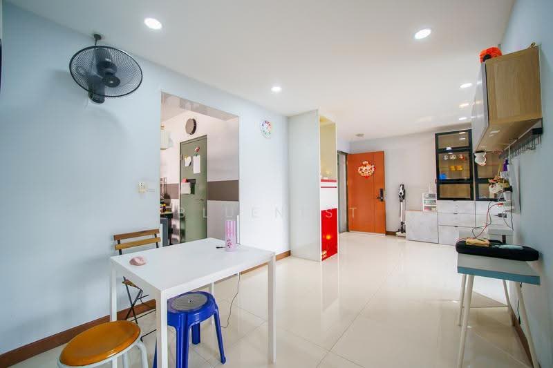 808A Choa Chu Kang Avenue 1, 808A Choa Chu Kang Avenue 1, Dairy Farm / Bukit Panjang / Choa Chu Kang, 3 Bedrooms, 990 sqft, HDB Flat For Sale, by JOREEN LIM, 500258635 - Interior - PropertyGuru.com.sg