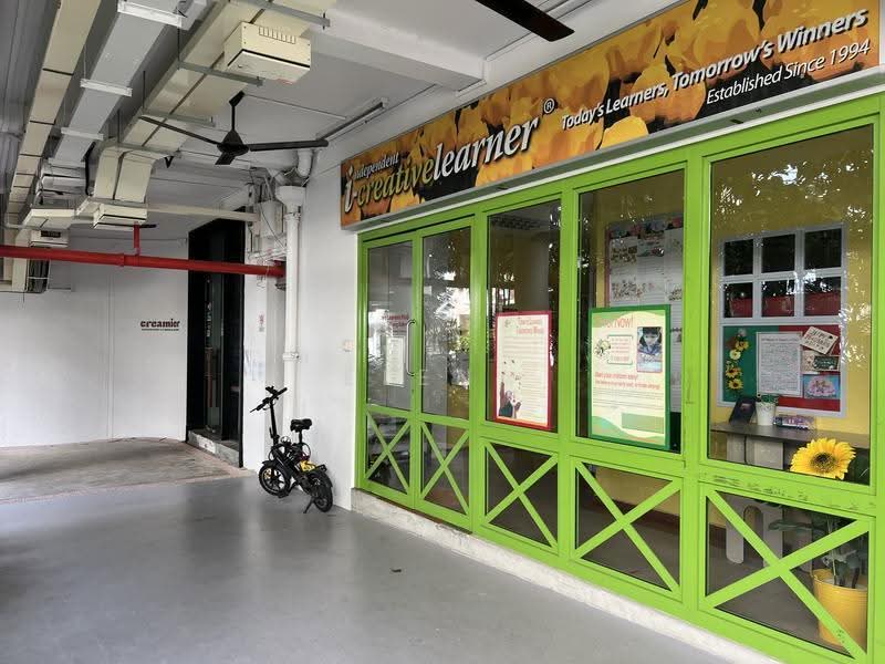 Yong Siak Street, Yong Siak Street, Alexandra / Commonwealth, 958 sqft, Food & Beverage For Sale, by Elena Siew, 500258643 - Exterior - CommercialGuru.com.sg