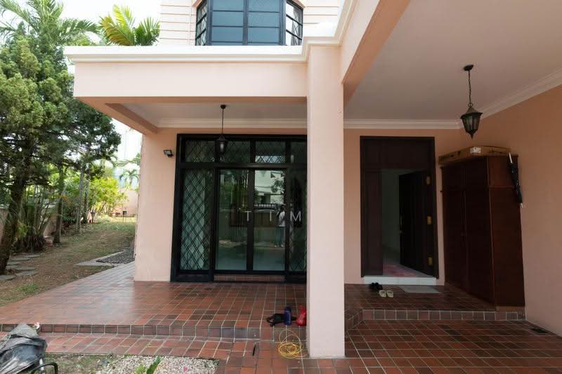 Highgate Crescent, Clementi Park / Upper Bukit Timah, 6 Bedrooms, 3,154 sqft, Terraced House For Rent, by Tim Toh Zi Tao, 500258649 - Exterior - PropertyGuru.com.sg