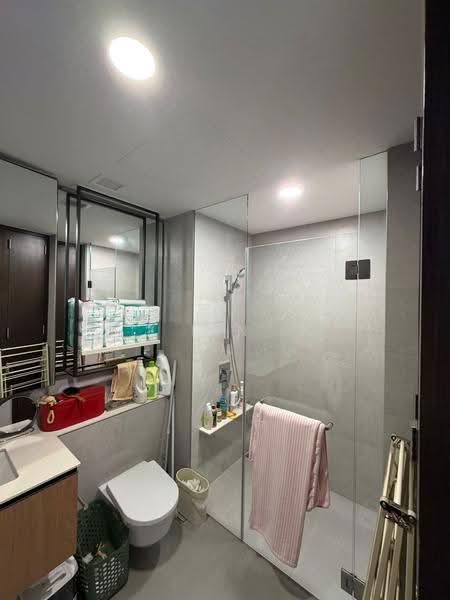 JadeScape, 314 Shunfu Road, Ang Mo Kio / Bishan / Thomson, 2 Bedrooms, 646 sqft, Condominium For Rent, by Lin Peifen, 500258670 - Bathroom - PropertyGuru.com.sg