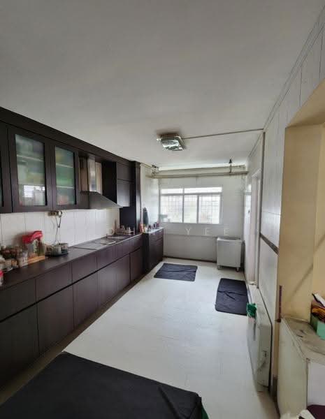 213 Serangoon Avenue 4, 213 Serangoon Avenue 4, Hougang / Punggol / Sengkang, 3 Bedrooms, 1,345 sqft, HDB Flat For Sale, by John Yee, 500258676 - Kitchen - PropertyGuru.com.sg