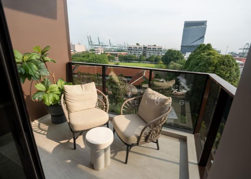 Terra Hill, 18 Yew Siang Road, Buona Vista / West Coast / Clementi New Town, 4 Bedrooms, 1,830 sqft, Condominium For Sale, by Grace LIONG 梁礜從, 500258686 - Balcony - PropertyGuru.com.sg