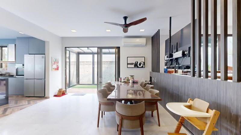 Freehold Corner Terrace within 1km to 2 Popular Primary Schools, Paya Lebar Cresent, Lor Ah Soo, Tai Keng Gardens, Upper Paya Lebar Road, Hougang / Punggol / Sengkang, 5 Bedrooms, 3,700 sqft, Corner Terrace For Sale, by Fann Fan, 500258688 - Dining Room - PropertyGuru.com.sg