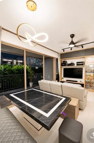 The Vales, 79 Anchorvale Crescent, Hougang / Punggol / Sengkang, 3 Bedrooms, 1,044 sqft, Condominium For Sale, by Junese See, 500258700 - Living Room - PropertyGuru.com.sg