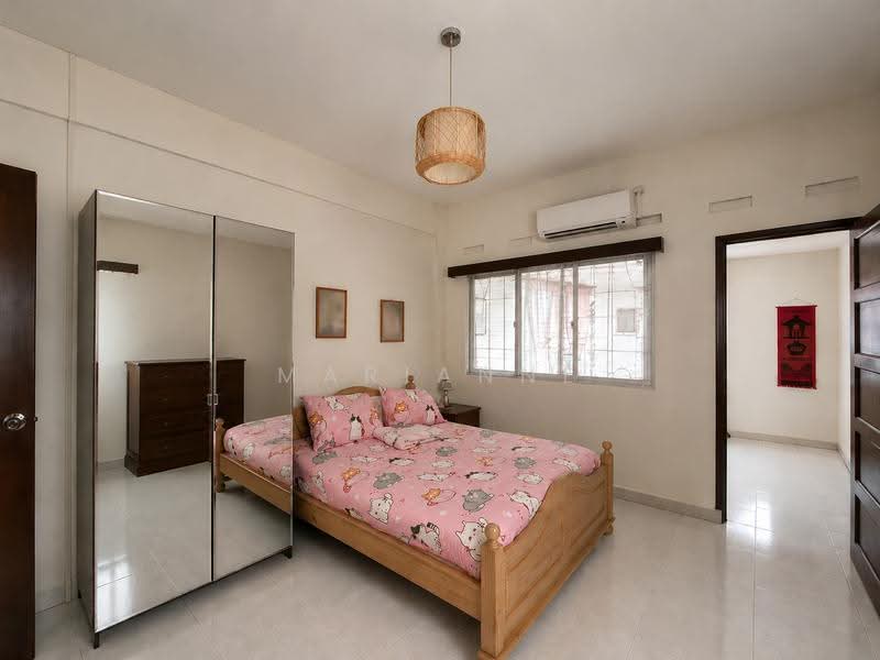 Charlton Park, Jalan Songket | Jalan Samarinda | Surin Avenue | Aroozoo Avenue | Jalan Mastuli | Jalan Tenon | Charlton Road | Veeragoo Close, Hougang / Punggol / Sengkang, 4 Bedrooms, 3,000 sqft, Semi-Detached House For Sale, by Marianne Terng, 500258707 - Bedroom 2 - PropertyGuru.com.sg