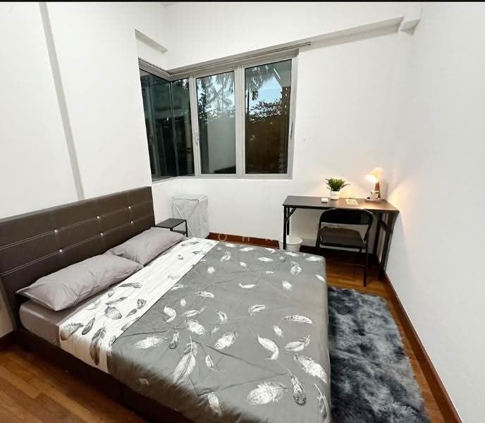 The Tessarina, 22 Wilby Road, Tanglin / Holland / Bukit Timah, Room Rental, 150 sqft, Condominium For Rent, by John Ng, 500258722 - Bedroom - PropertyGuru.com.sg