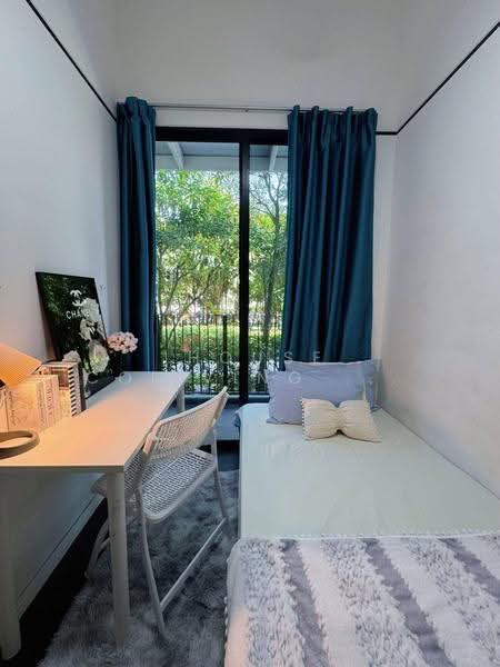 Village @ Pasir Panjang, 463 Pasir Panjang Road, Buona Vista / West Coast / Clementi New Town, Room Rental, 100 sqft, Condominium For Rent, by ling, 500258724 - Bedroom - PropertyGuru.com.sg