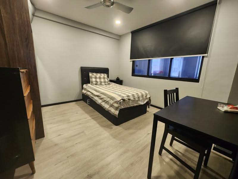 203 Pasir Ris Street 21, 203 Pasir Ris Street 21, Pasir Ris / Tampines, 4 Bedrooms, 1,582 sqft, HDB Flat For Sale, by Esther Cai, 500258725 - Bedroom - PropertyGuru.com.sg