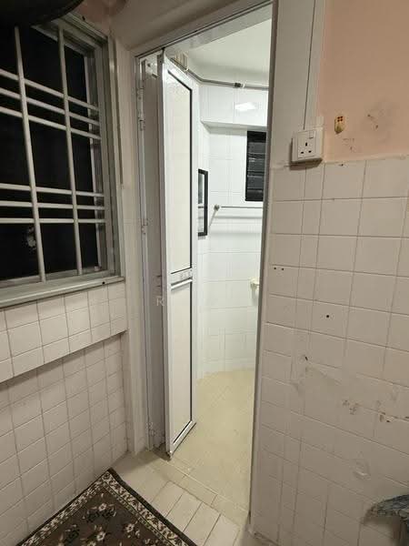 Studio HDB for Rent in 633 Yishun Street 61, Yishun street 61, Studio, 484 sqft, HDB Flat For Rent, by Rama Mu, 500258728 - Bathroom - PropertyGuru.com.sg