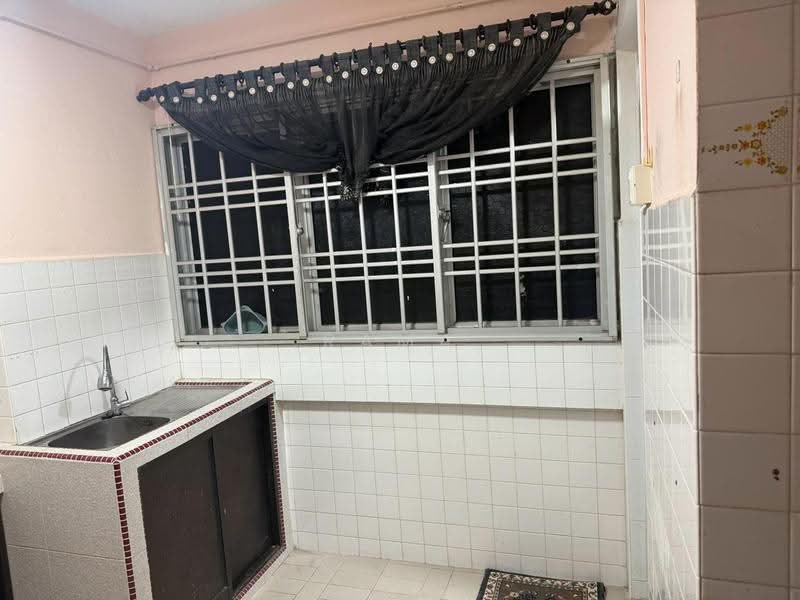 Studio HDB for Rent in 633 Yishun Street 61, Yishun street 61, Studio, 484 sqft, HDB Flat For Rent, by Rama Mu, 500258728 - Kitchen - PropertyGuru.com.sg