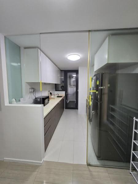 My Manhattan, 35 Simei Street 3, Pasir Ris / Tampines, Room Rental, 10,001 sqft, Condominium For Rent, by Kevin Chew, 500258737 - Kitchen - PropertyGuru.com.sg