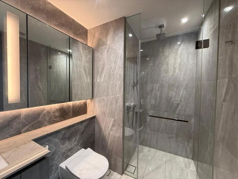 Piccadilly Grand, Northumberland Road, Farrer Park / Serangoon Rd, 1 Bedroom, 484 sqft, Condominium For Rent, by Spenncer Mak, 500258754 - Bathroom - PropertyGuru.com.sg
