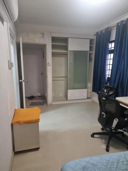 Master Bedroom for rent in 17 Telok Blanks Crescent, 099, , Room Rental, 155 sqft, HDB Flat For Rent, by Nickson Guay, 500258762 - Bedroom - PropertyGuru.com.sg